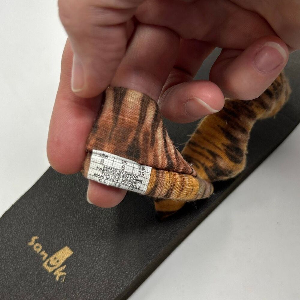 Sanuk Yoga Sling It On Animal Print Women's Sandals Sz 8 Dusty Yellow Flip Flop - Picture 8 of 9